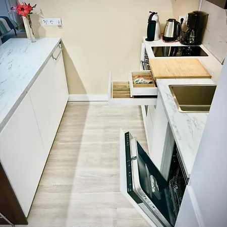 Apartament 120, Mansion Alhamar *