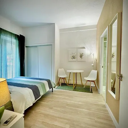 120, Mansion Alhamar